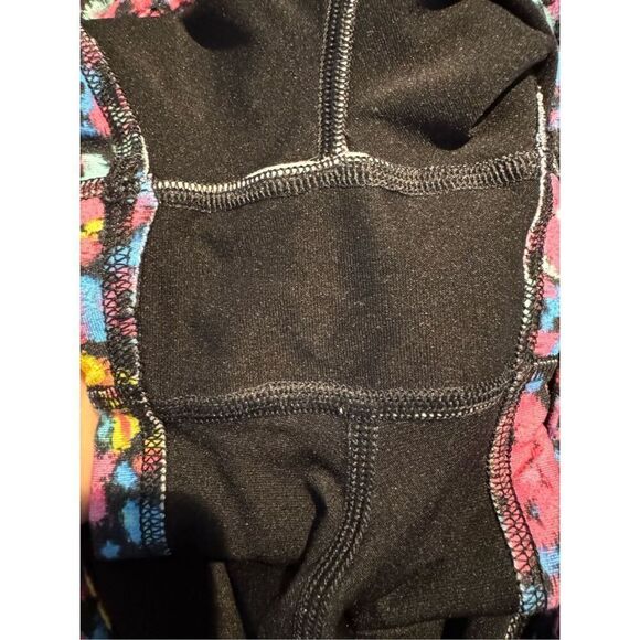 Fleo Miami Rainbow Leopard-Print Stretch Athletic Shorts Women's Size Small EUC - Picture 5 of 9